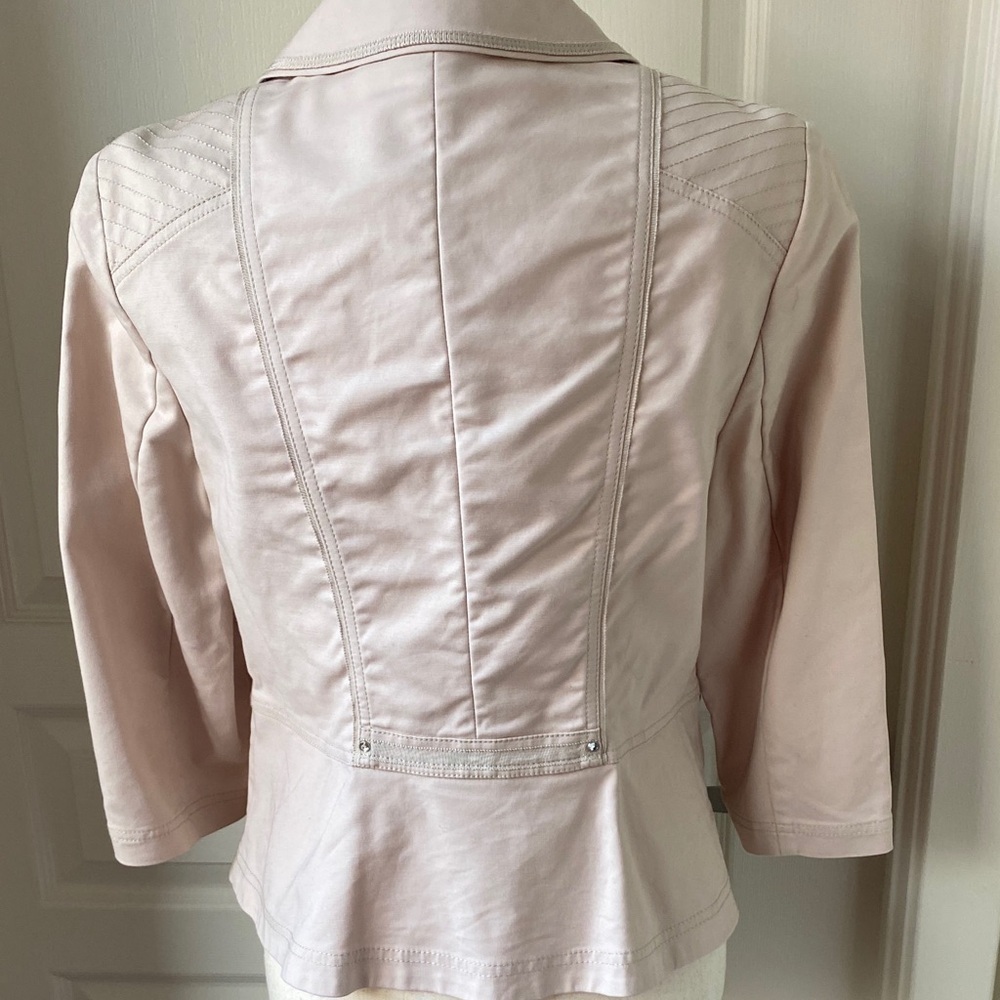 White House Black Market Light Pink Zip Blazer - Picture 5 of 9